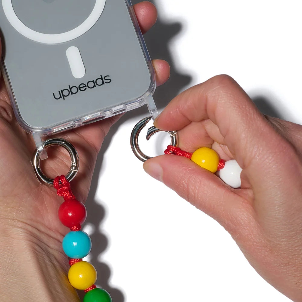 happy shortie attached to magsafe cellphone case and click rings how to click the chain in