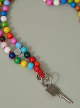 Load image into Gallery viewer, upbeads Happy Holzperlen Handykette cellphone chain bunte Holzperlenkette upbeats upbeat Holzkugeln wooden beads