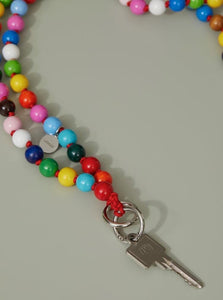 upbeads Happy Holzperlen Handykette cellphone chain bunte Holzperlenkette upbeats upbeat Holzkugeln wooden beads